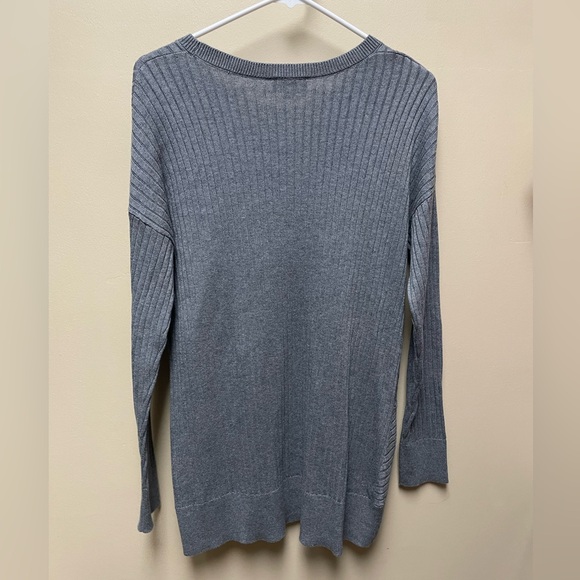 LOFT Gray Ribbed Knit Top - Picture 2 of 4